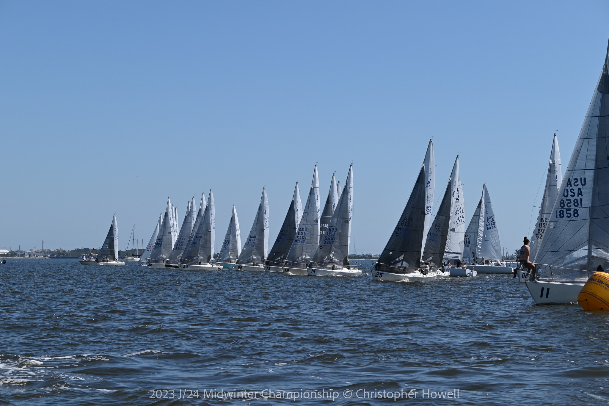 j24 sailboat racing